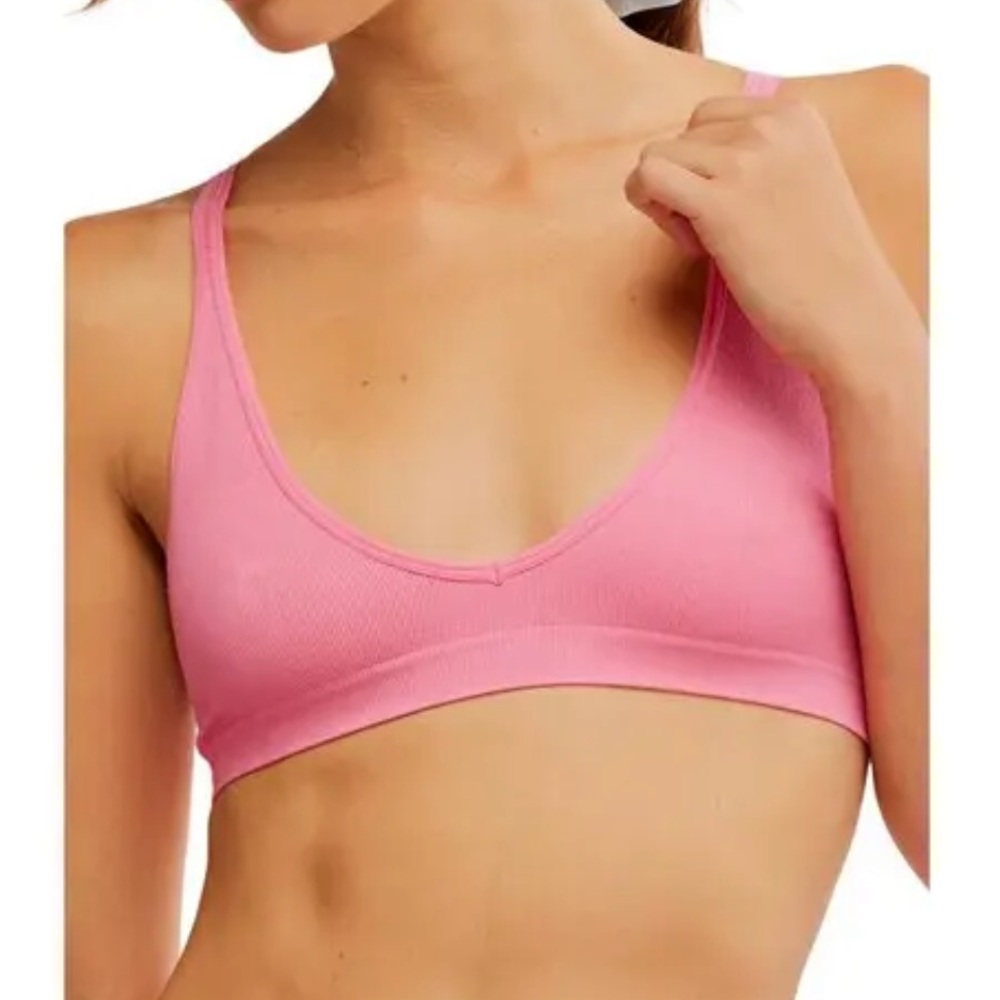 NWT FREE PEOPLE Intimately strappy back seamless Pink Ribbed Bralette V neck